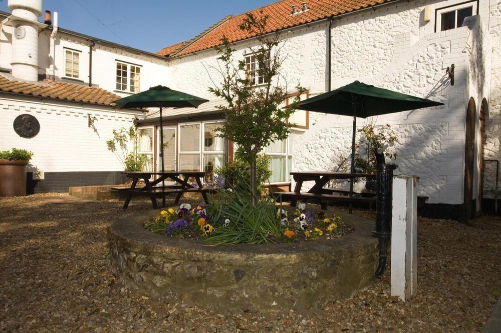 The Lifeboat Inn Hunstanton Exterior photo