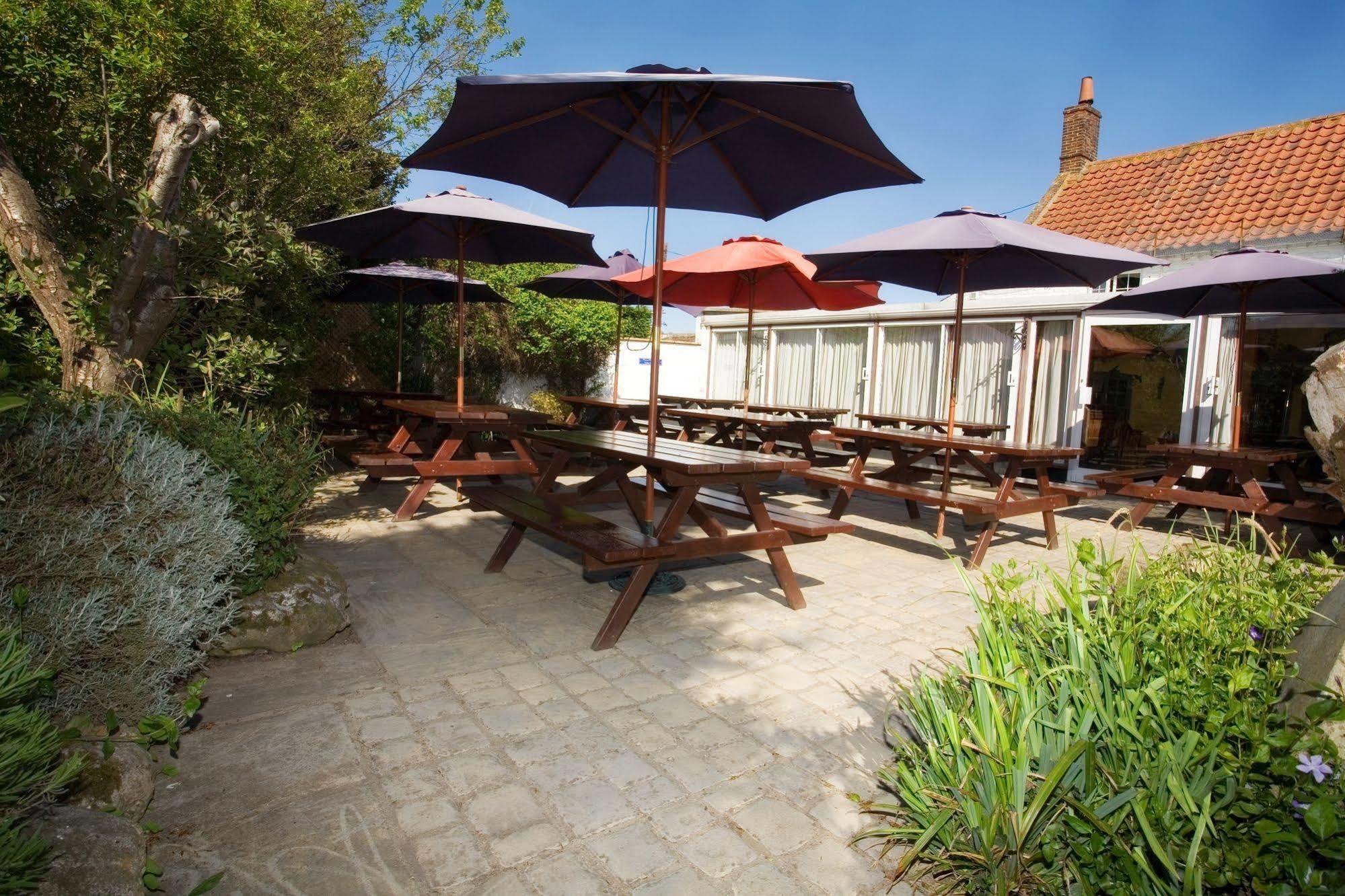 The Lifeboat Inn Hunstanton Exterior photo